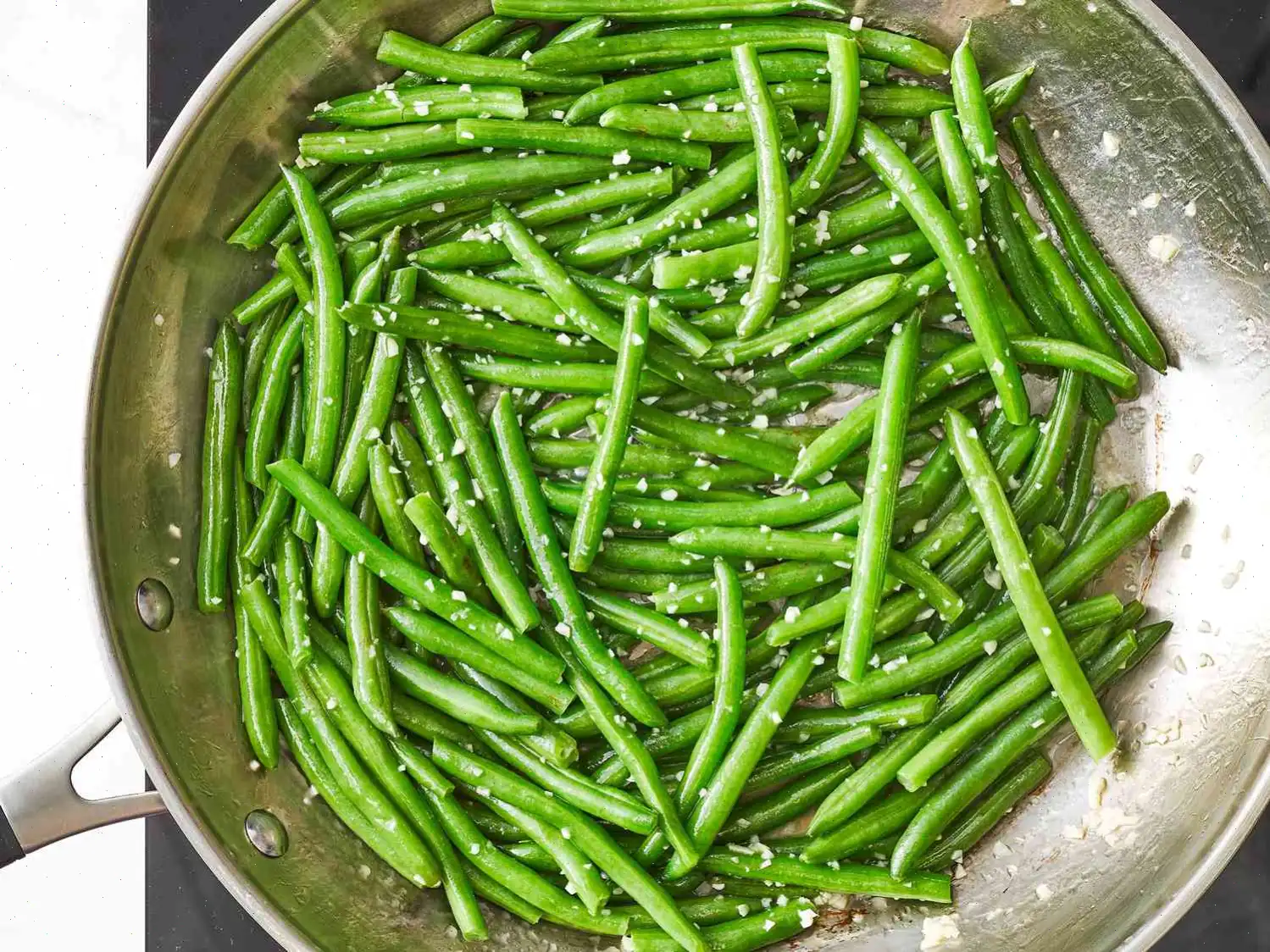 Buttery Garlic Green Beans Recipe