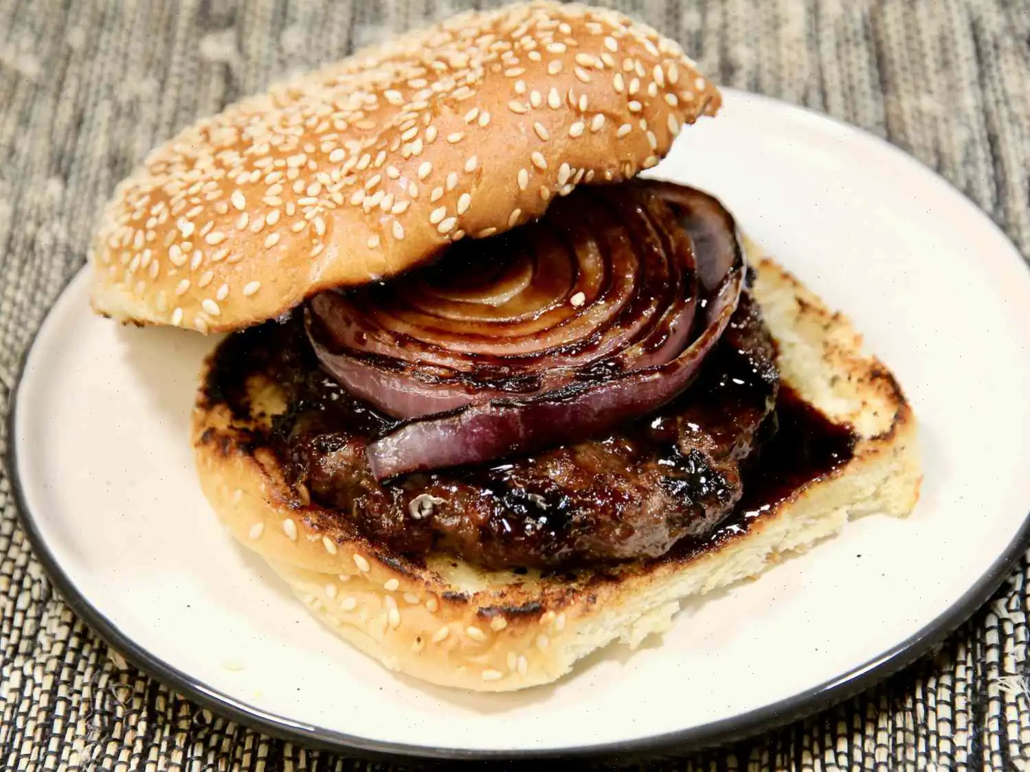 Grilled Teriyaki Hamburgers Recipe