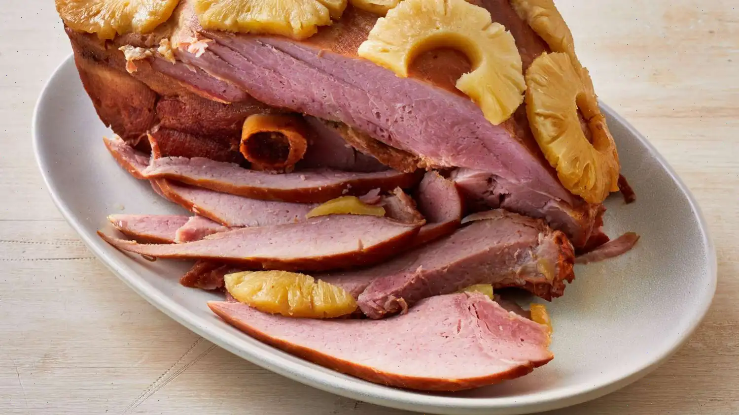 Slow Cooker Ham with Pineapple Recipe