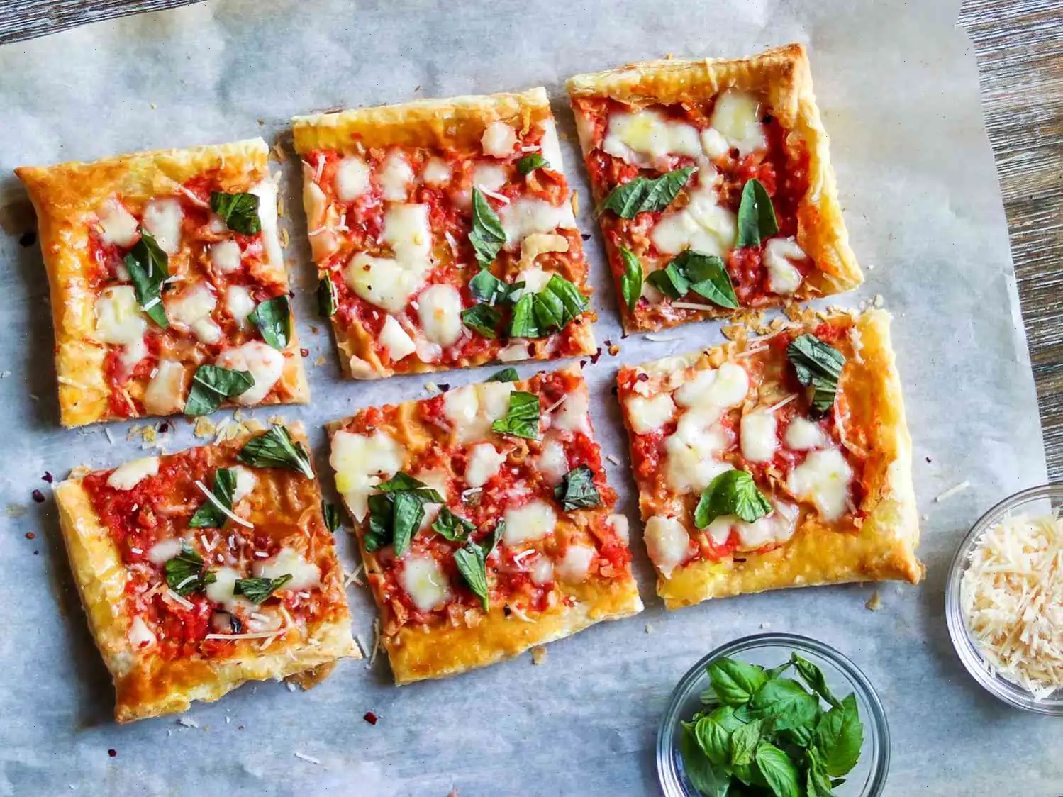 Puff Pastry Margherita Pizza Recipe