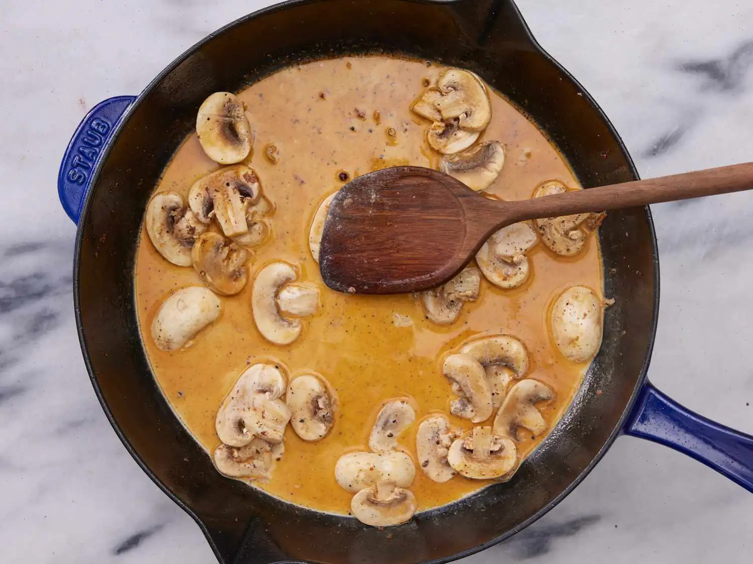 Keto Smothered Chicken Thighs Recipe