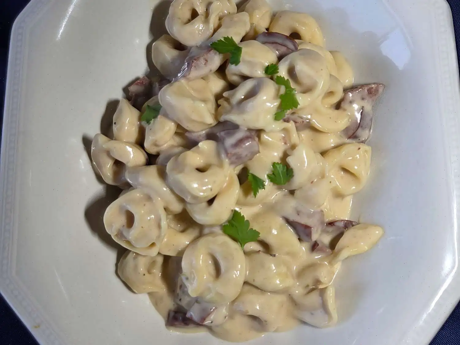 5-ingredient Creamy Tortellini and Sausage Recipe