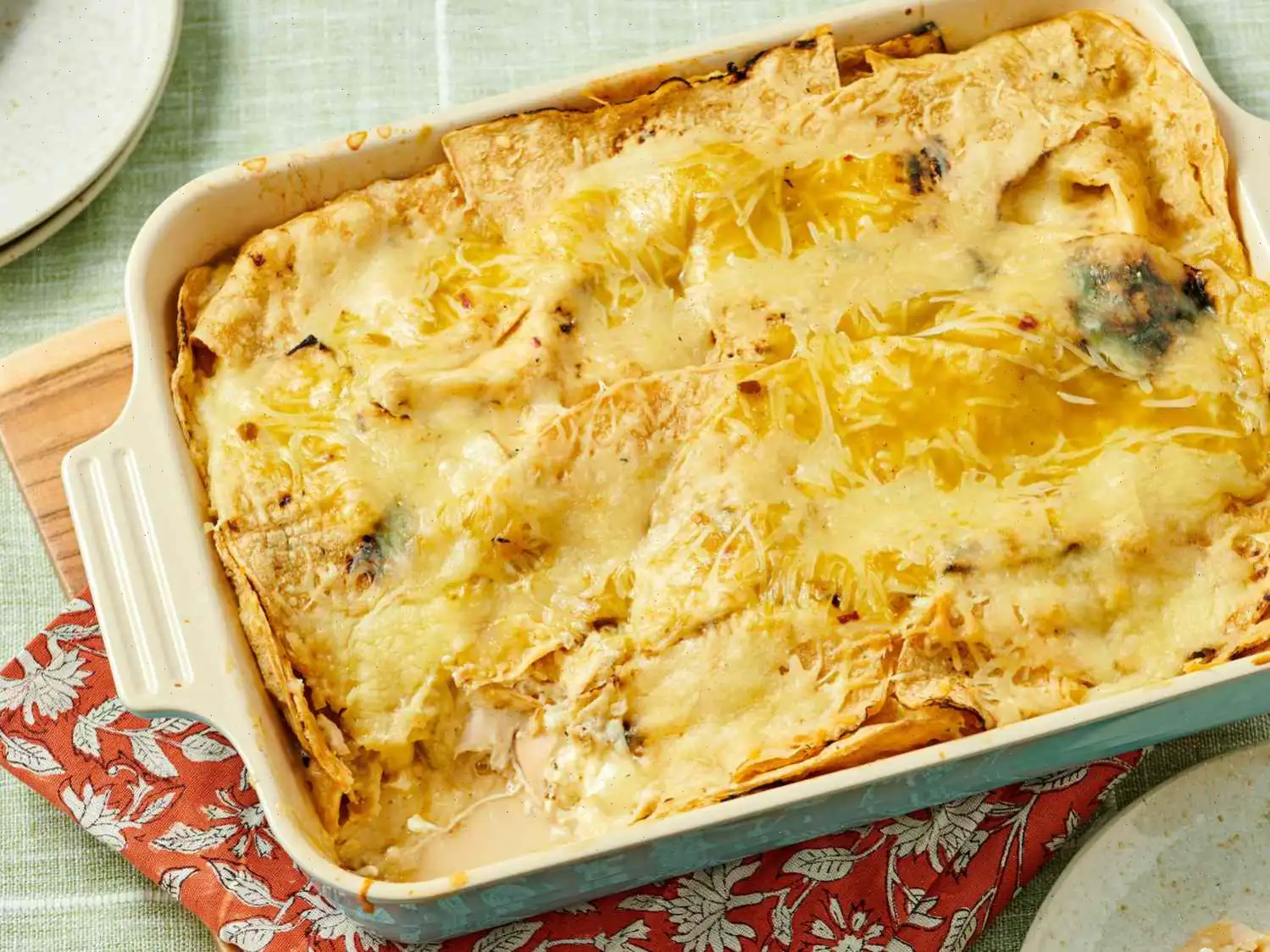 Quick and Easy Green Chile Chicken Enchilada Casserole Recipe