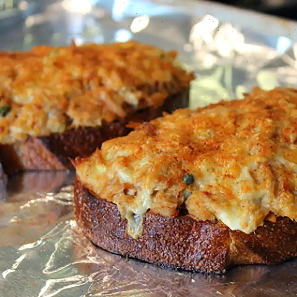 How to Make a Tuna Melt Recipe