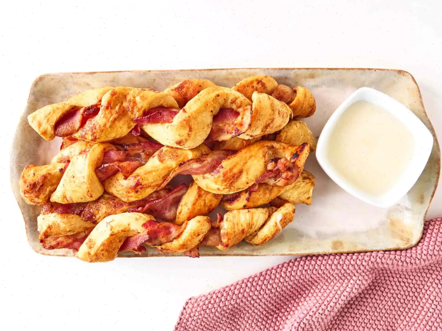 Cinnamon Roll Bacon Twists Recipe