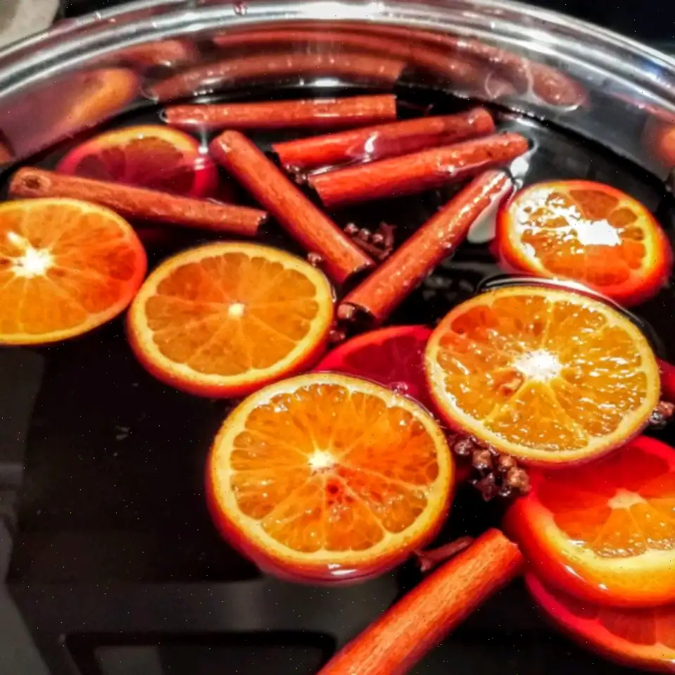 Gluehwein (German Mulled Wine) Recipe