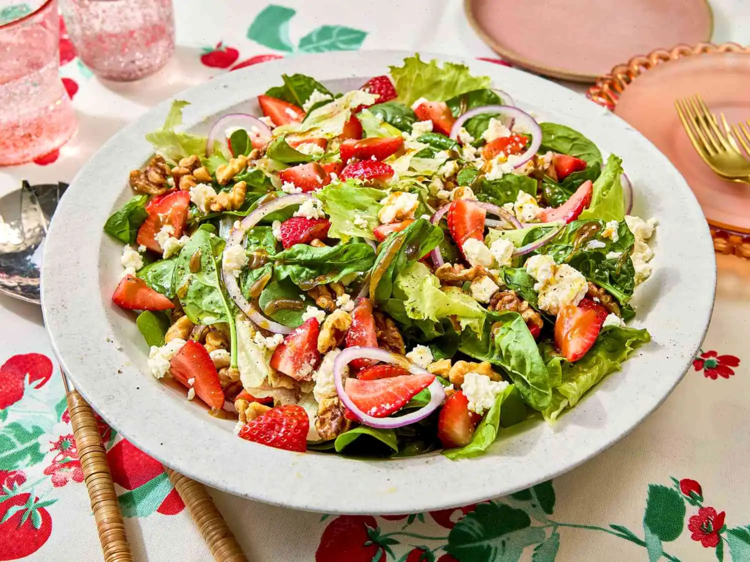 Summer Strawberry Salad Recipe