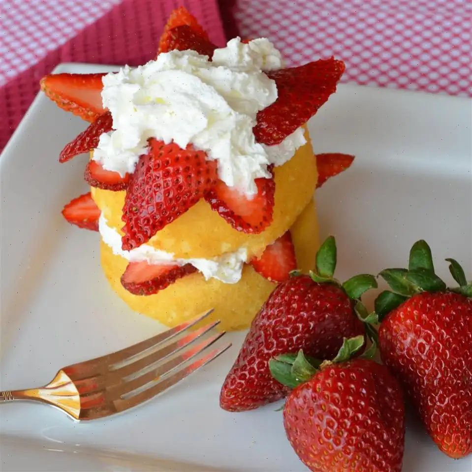 Easy Strawberry Shortcake Recipe