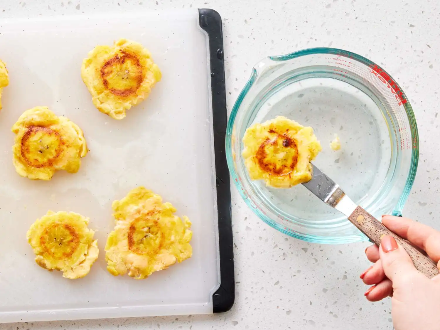 Puerto Rican Tostones (Fried Plantains) Recipe