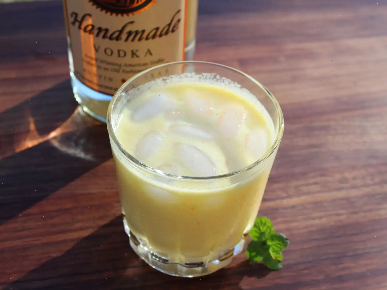 Creamy Mango Cocktail Recipe
