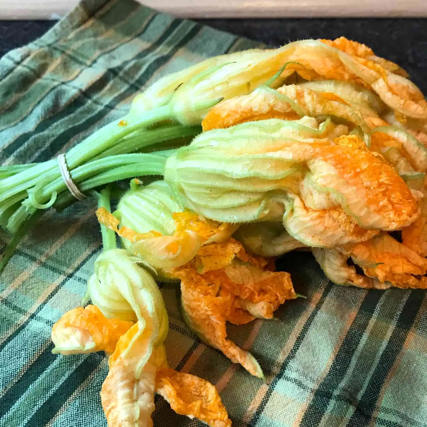 Fried Zucchini Flowers Recipe