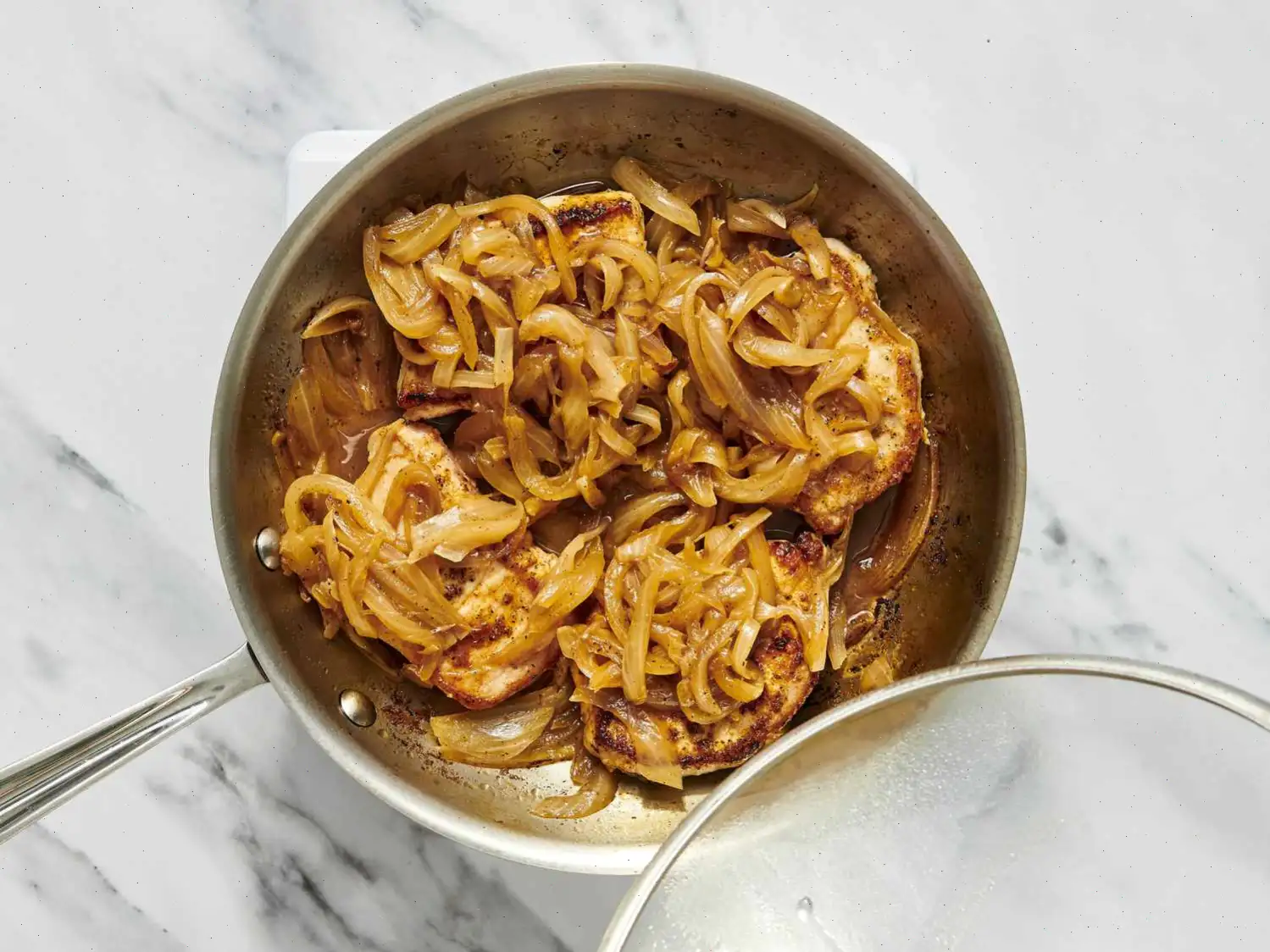 Easy Caramelized Onion Pork Chops