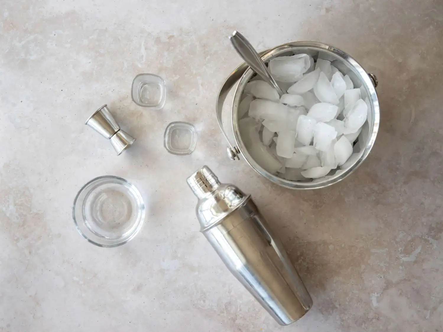 Peppermint Martini Recipe