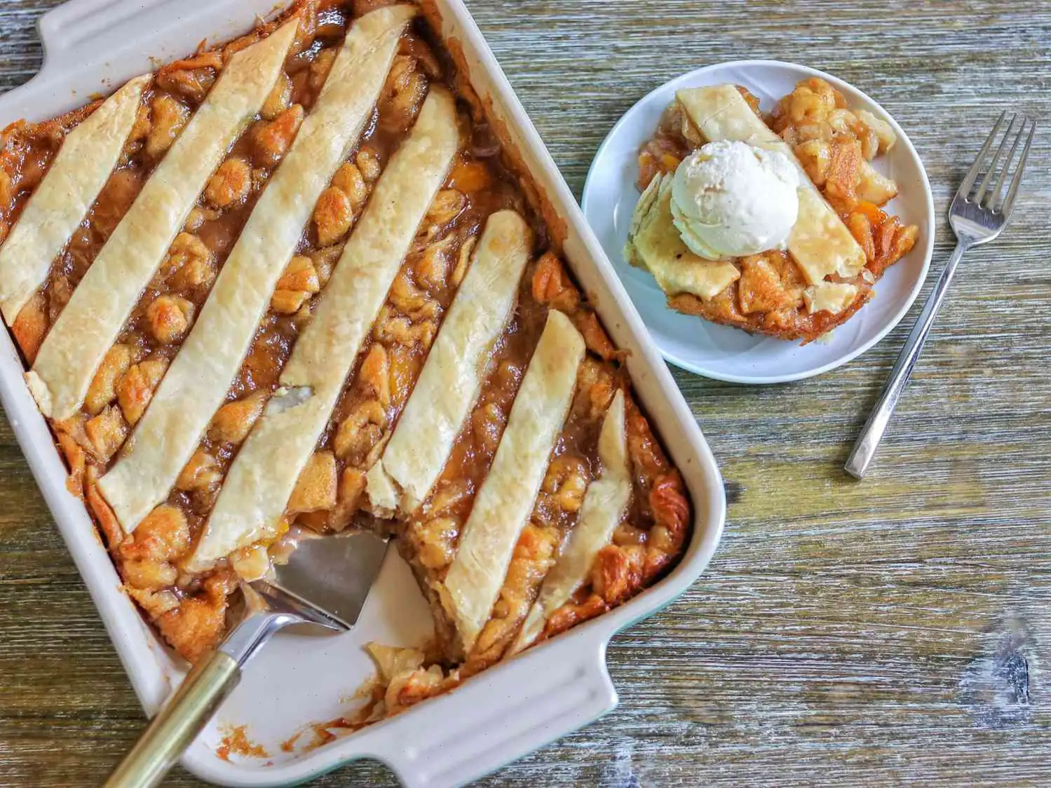 Butter Biscuit Peach Cobbler Recipe