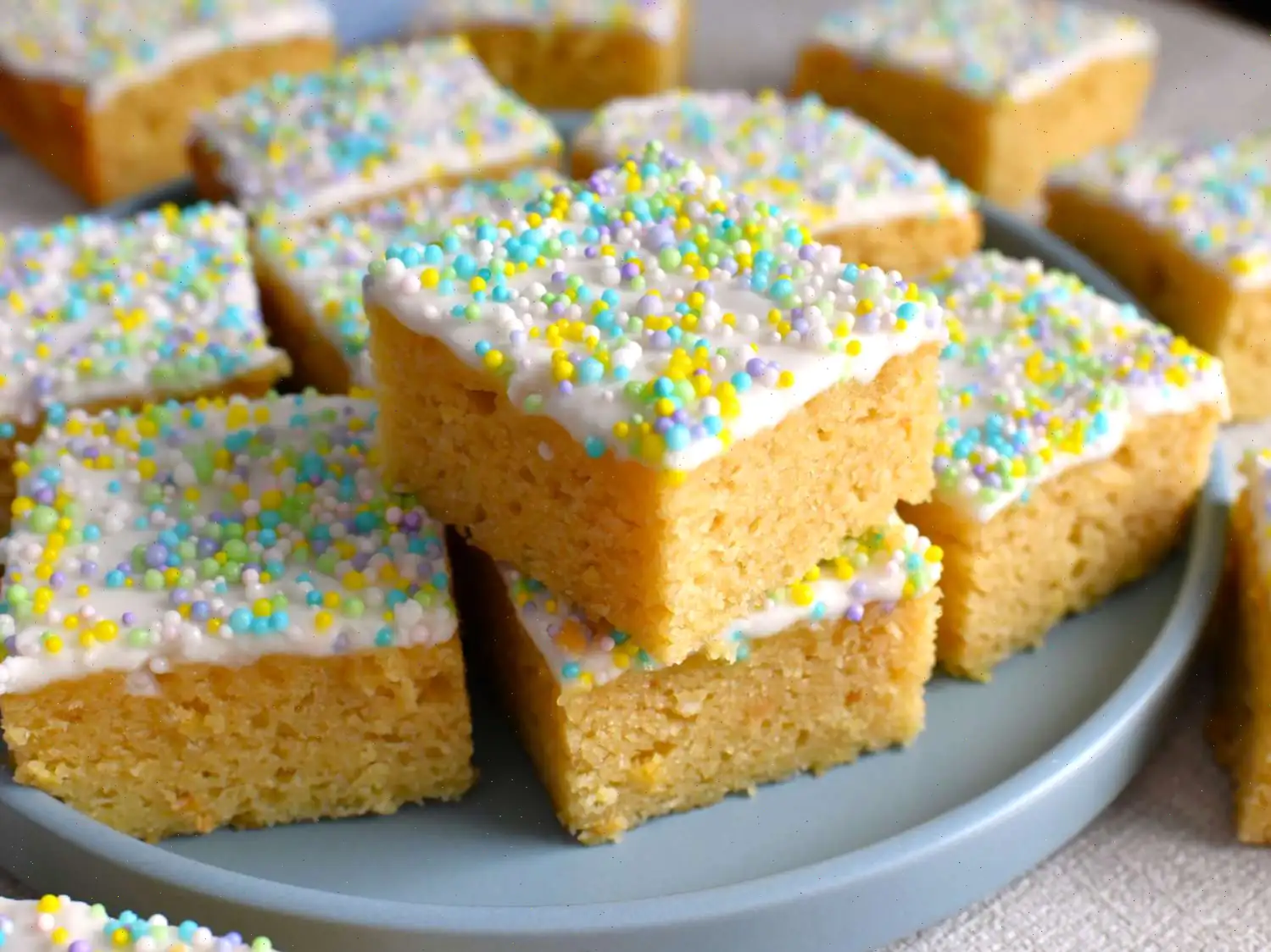 Italian Ricotta Cookie Bars Recipe