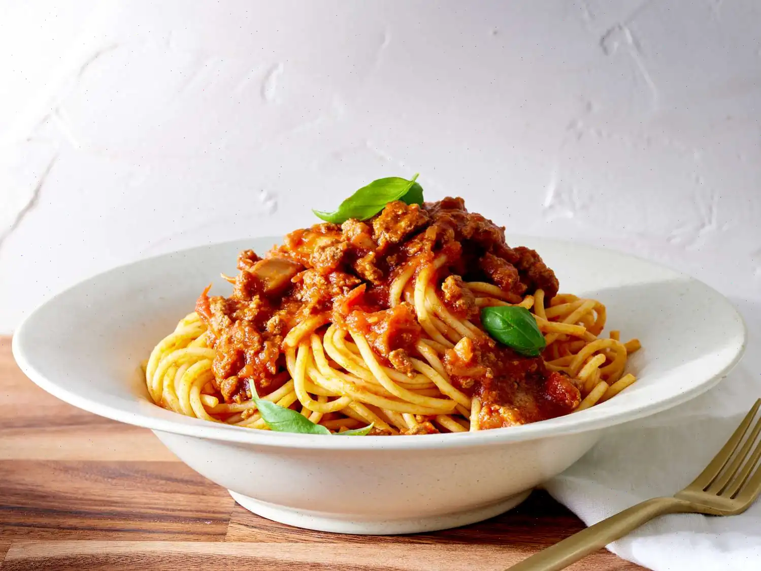 Easy Spaghetti with Tomato Sauce Recipe