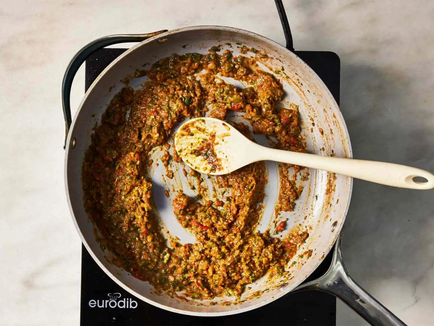 Receta fácil de salsa de curry