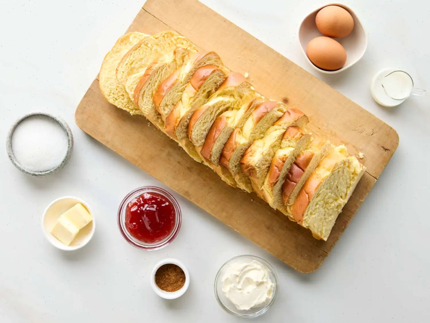 Strawberry Churro Roll Ups Recipe