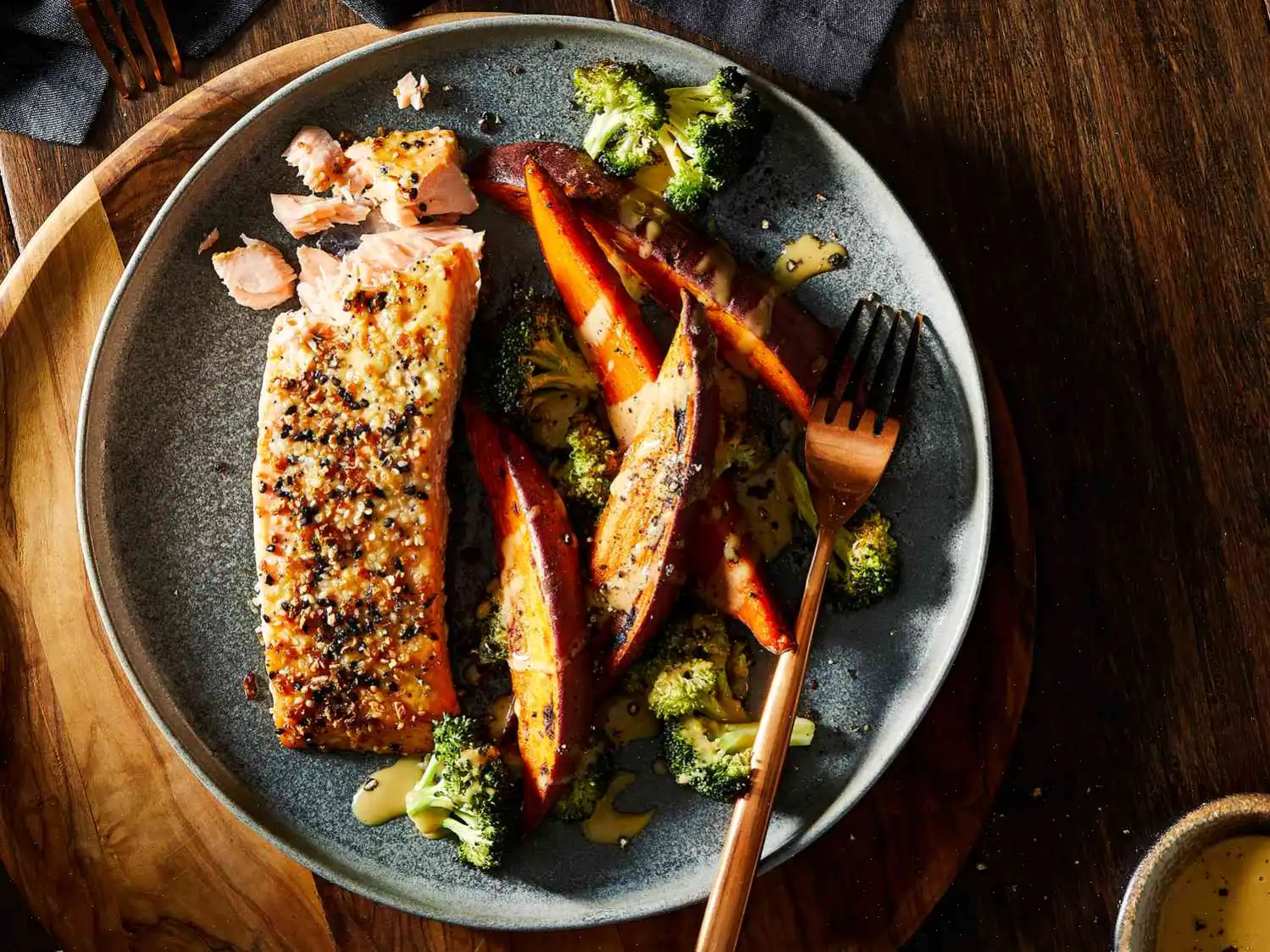 Air Fryer Everything-Bagel Salmon Dinner Recipe