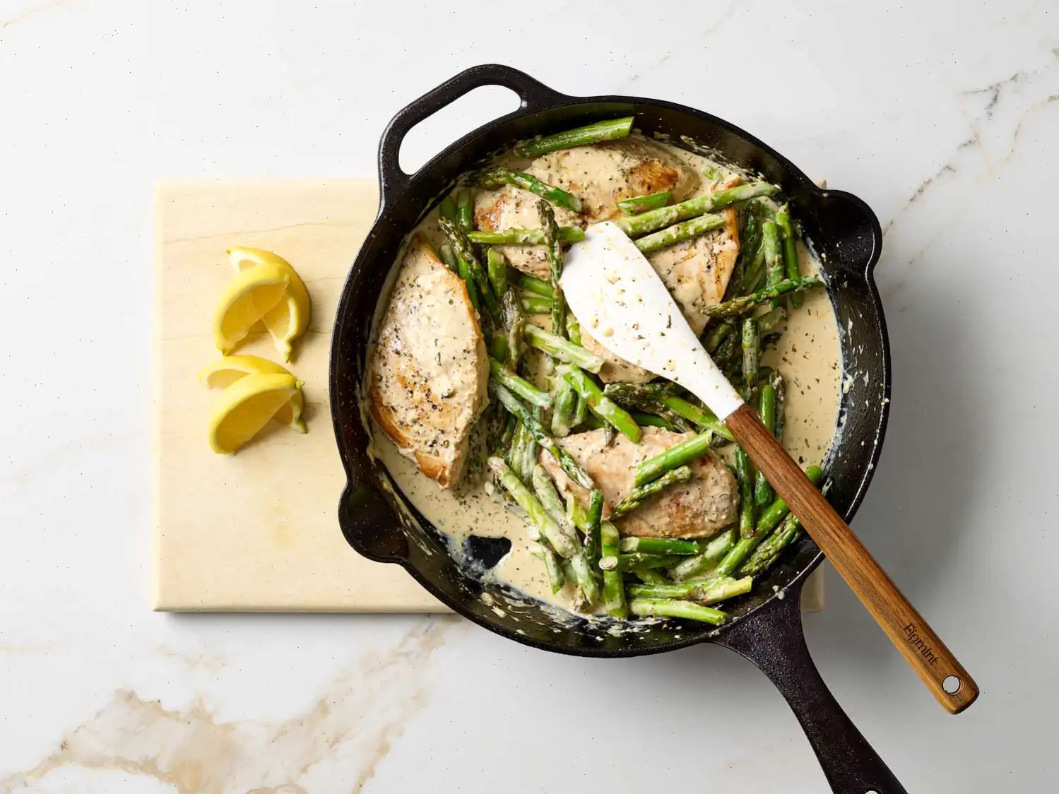 One Pan Lemon Chicken and Asparagus Recipe