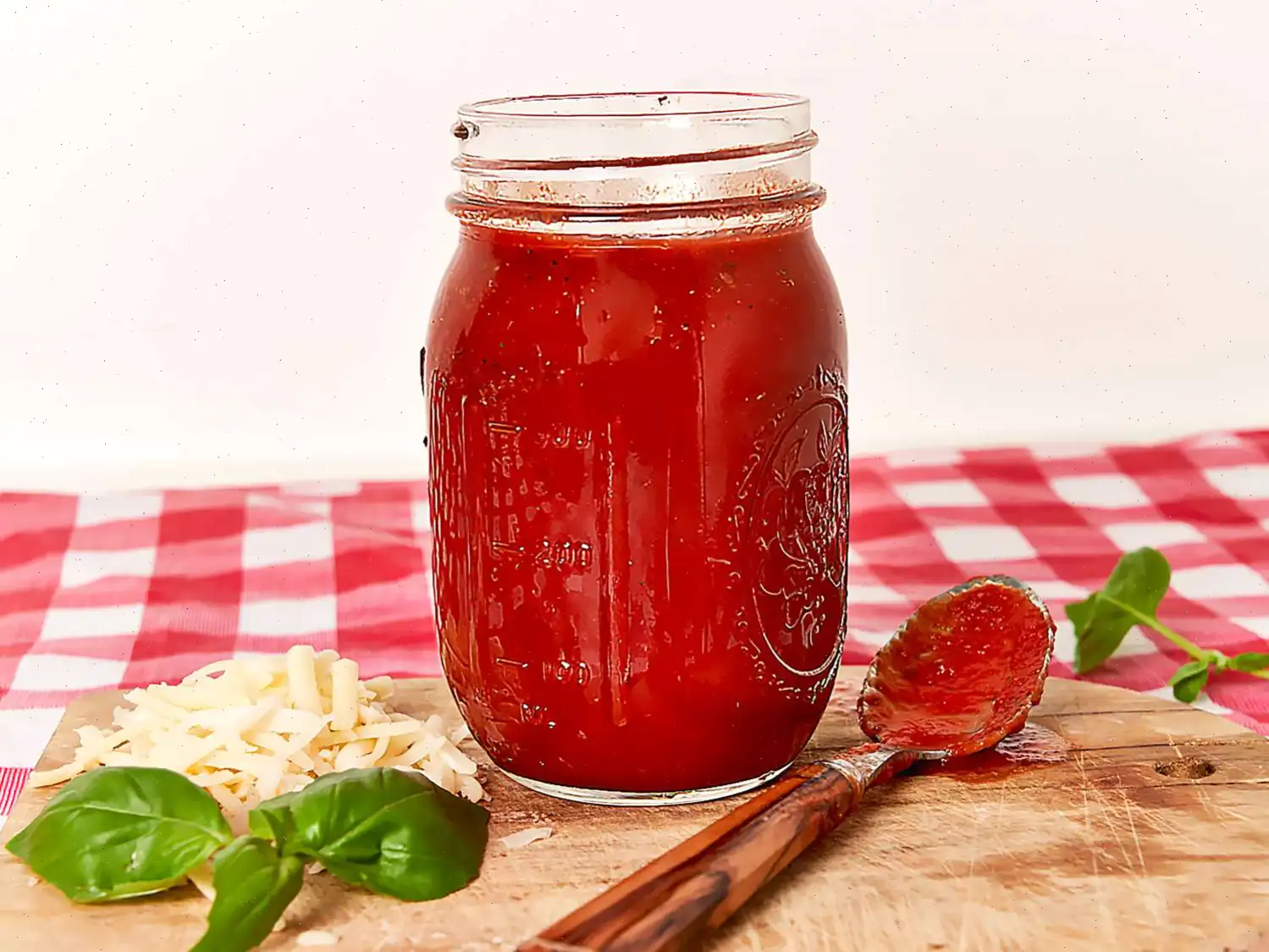 Easy No-Cook Pizza Sauce Recipe