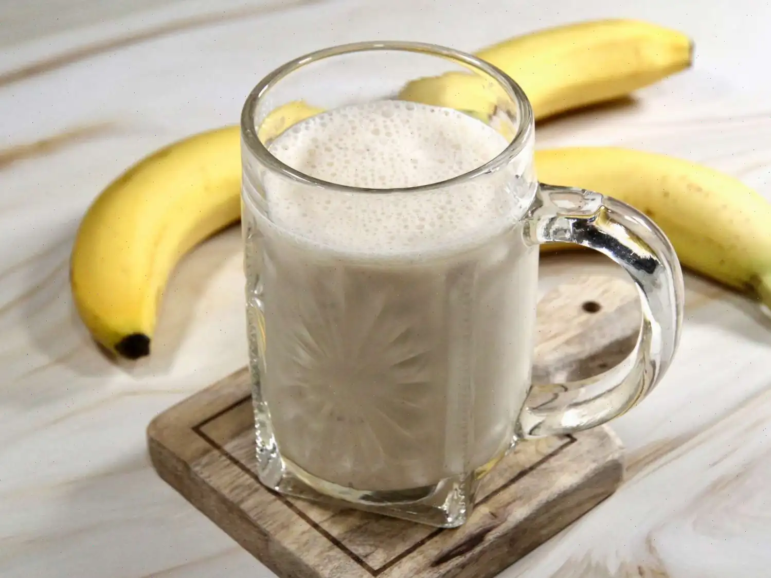 Banana Caramel Kefir Smoothie Recipe