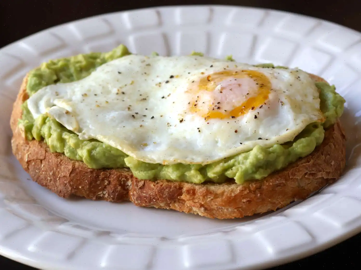 Avocado Toast with Egg Recipe