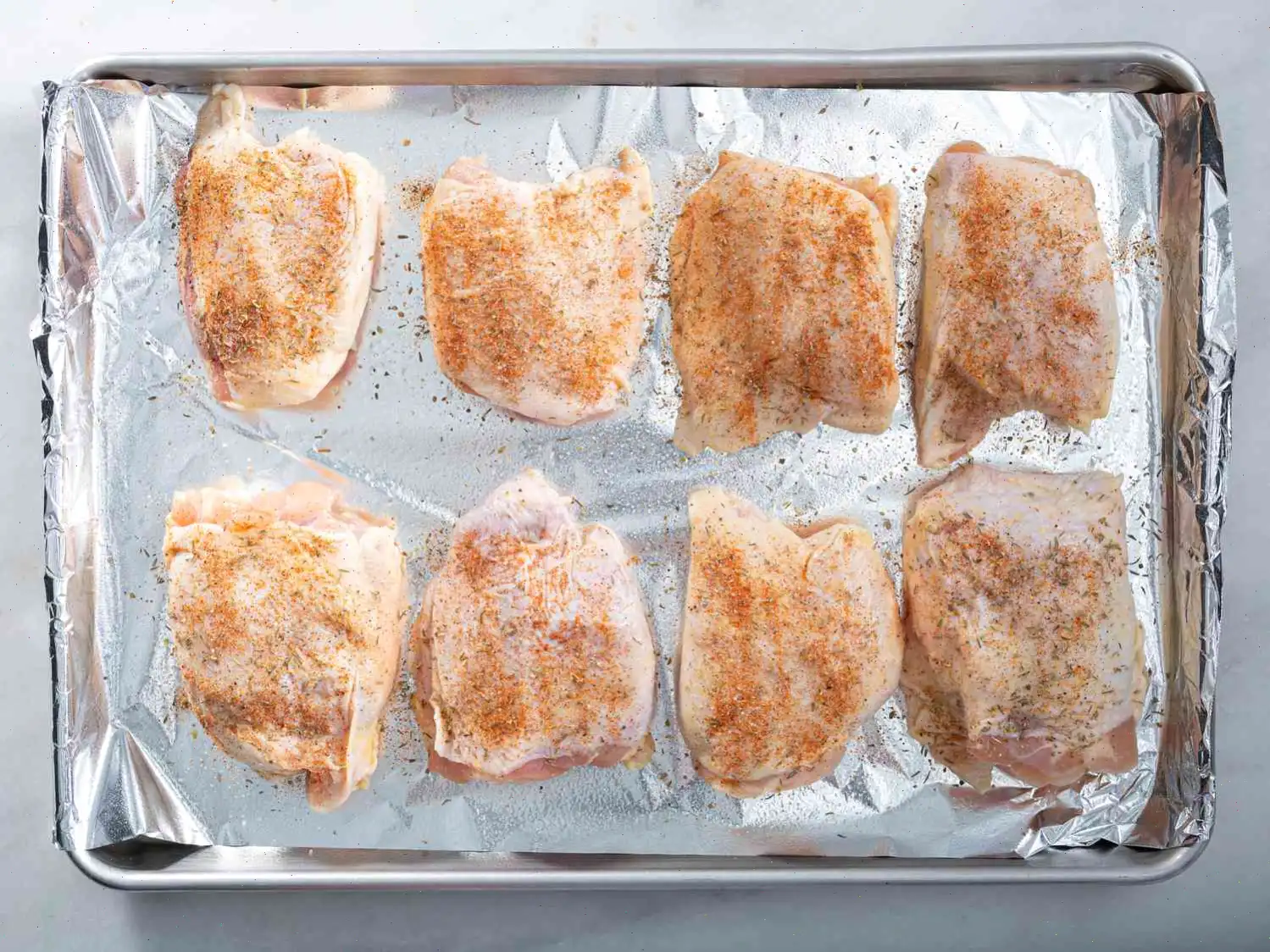Crispy and Tender Baked Chicken Thighs Recipe