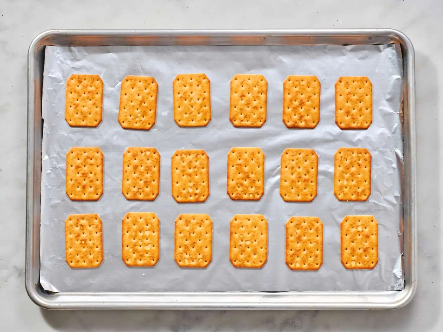 Sweet Bacon Crackers Recipe