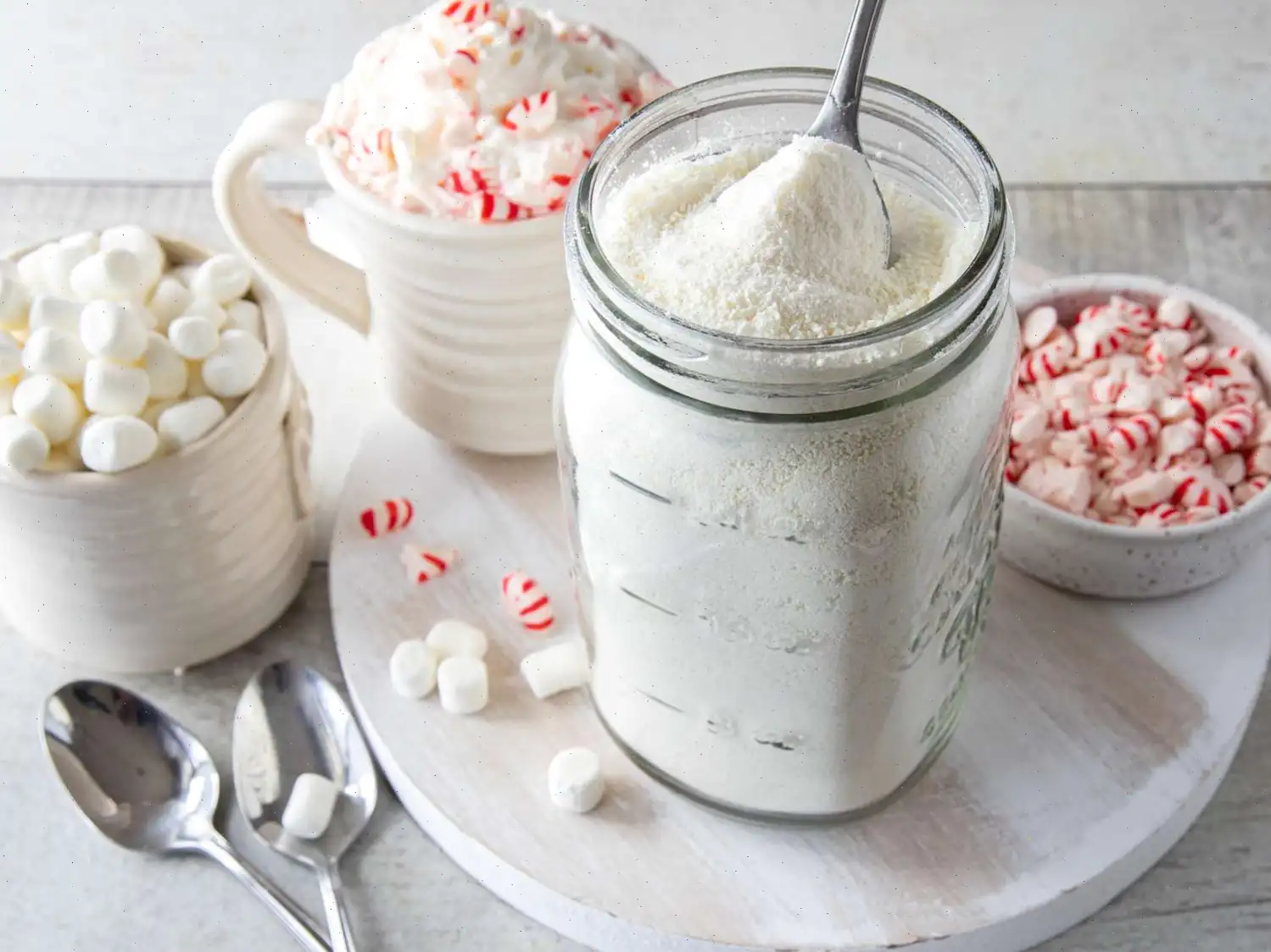 Homemade White Hot Chocolate Mix Recipe