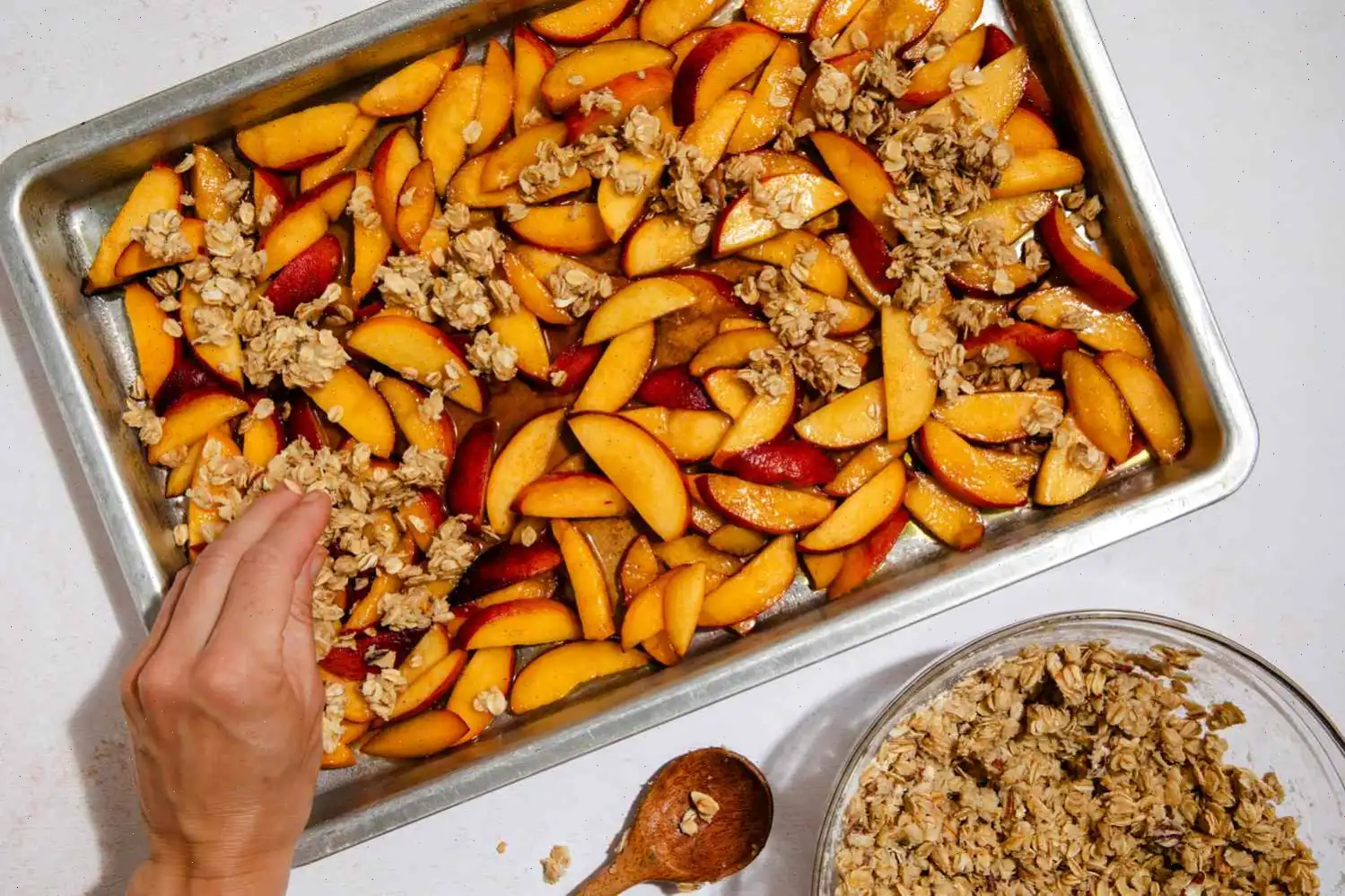Grandma’s Sheet Pan Peach Crisp