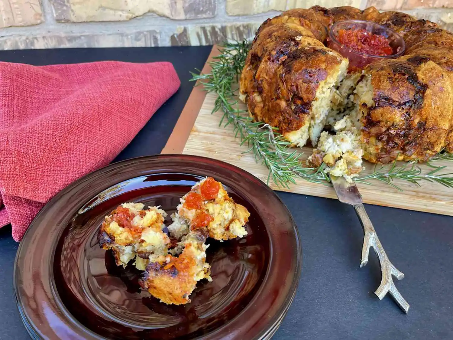 Leftover Turkey Pull-Apart Bread Recipe
