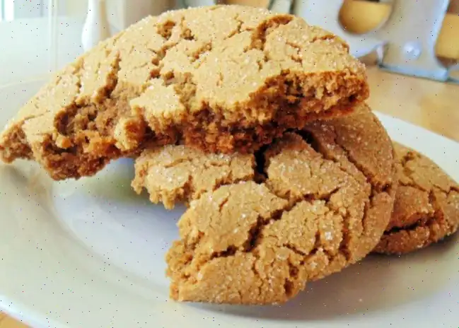Receta de Galletas Grandes y Suaves de Jengibre