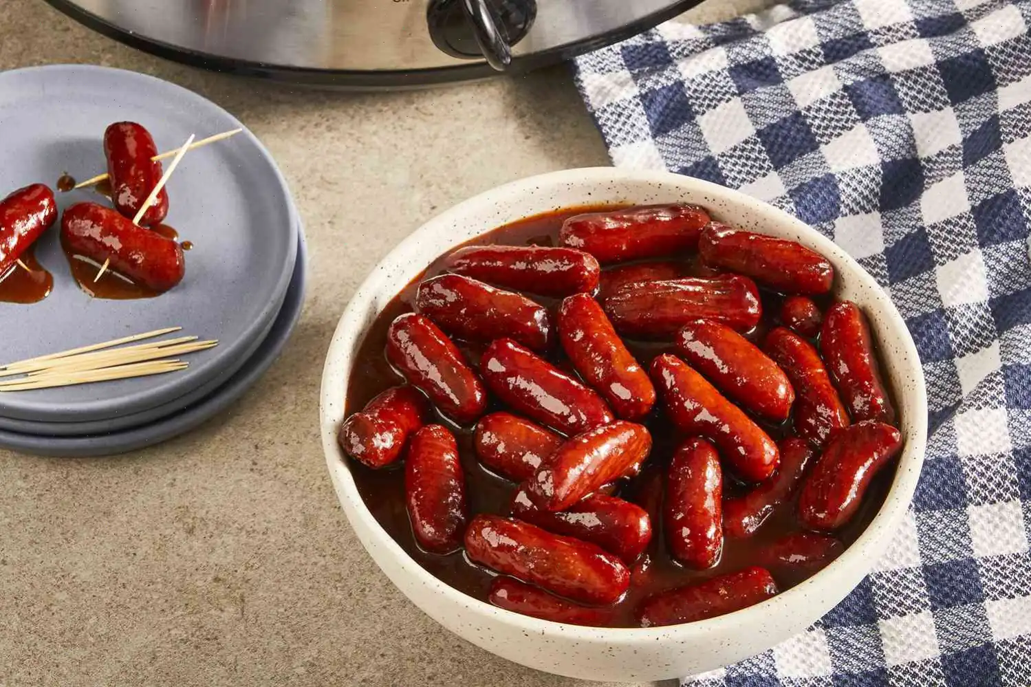 Slow Cooker Cocktail Smokies Recipe