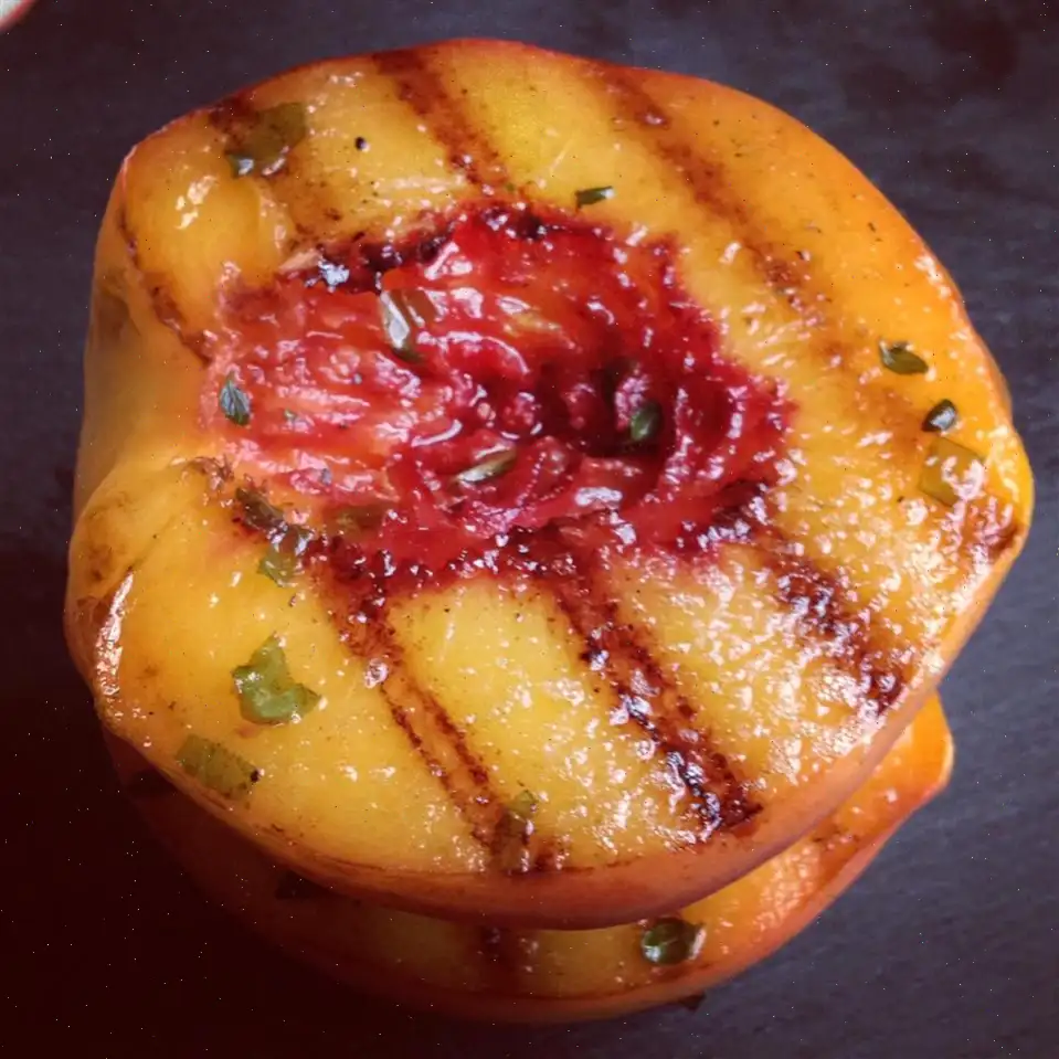 Quick Savory Grilled Peaches Recipe
