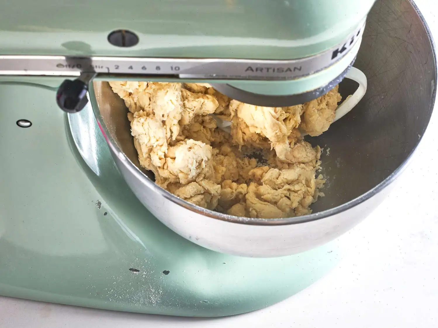 Easy Homemade Pizza Dough Recipe