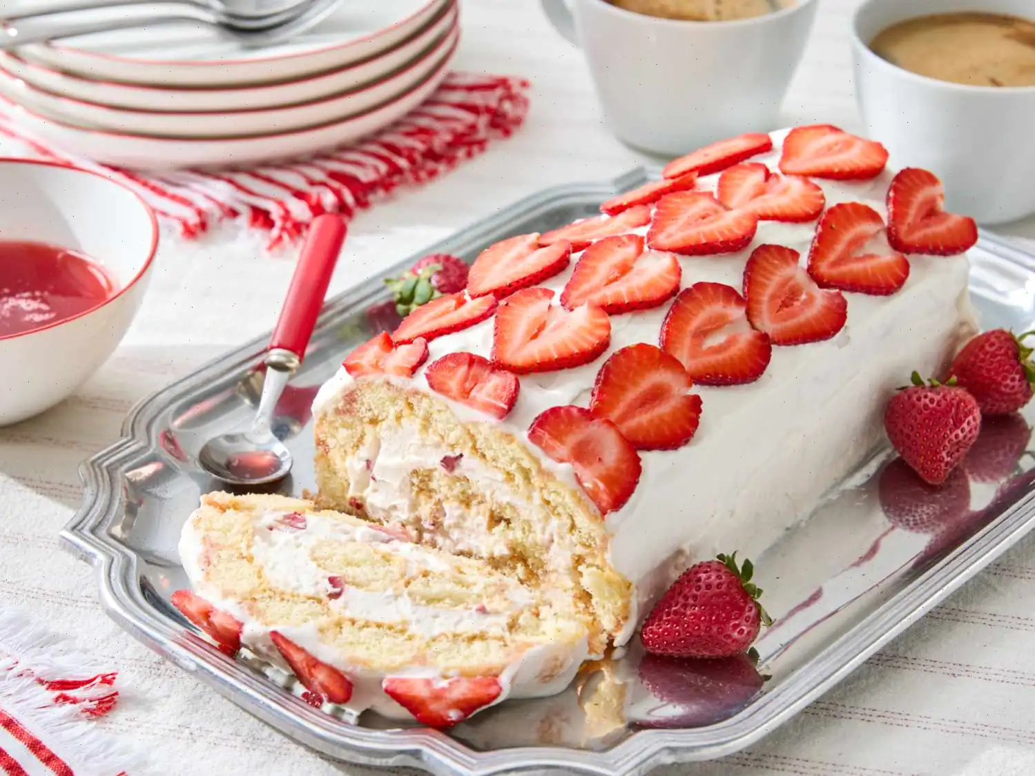Strawberry Tiramisu Roll Recipe
