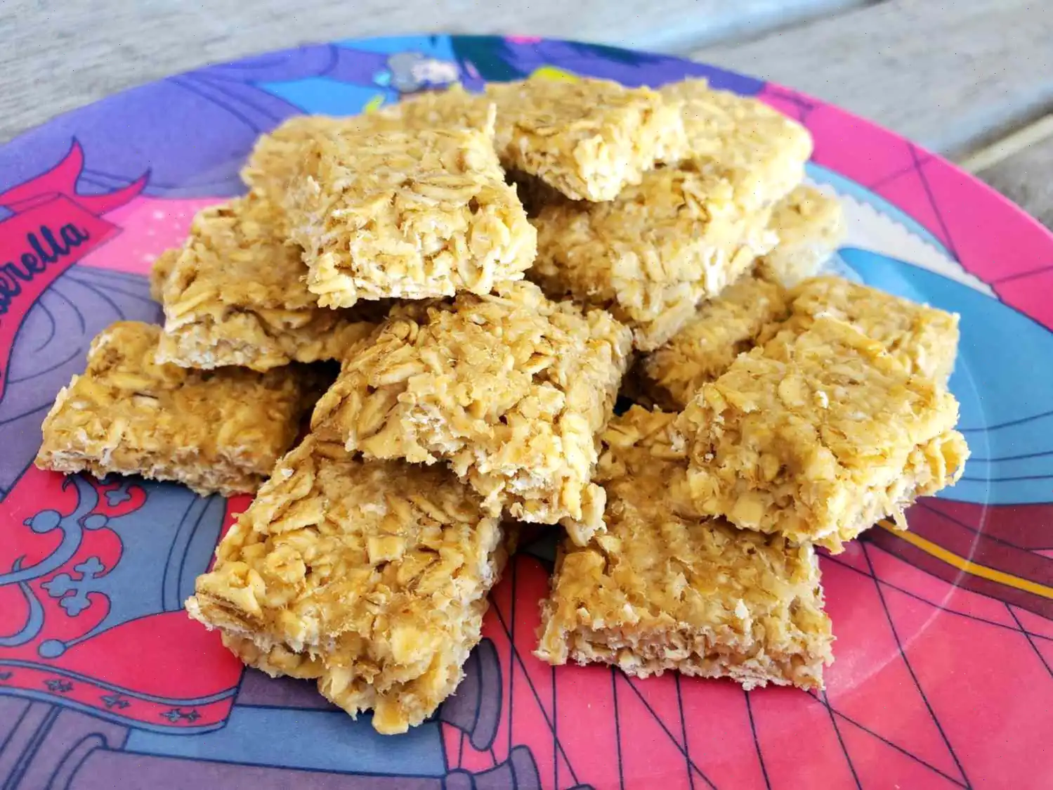 Applesauce Oatmeal Bites for Toddlers Recipe