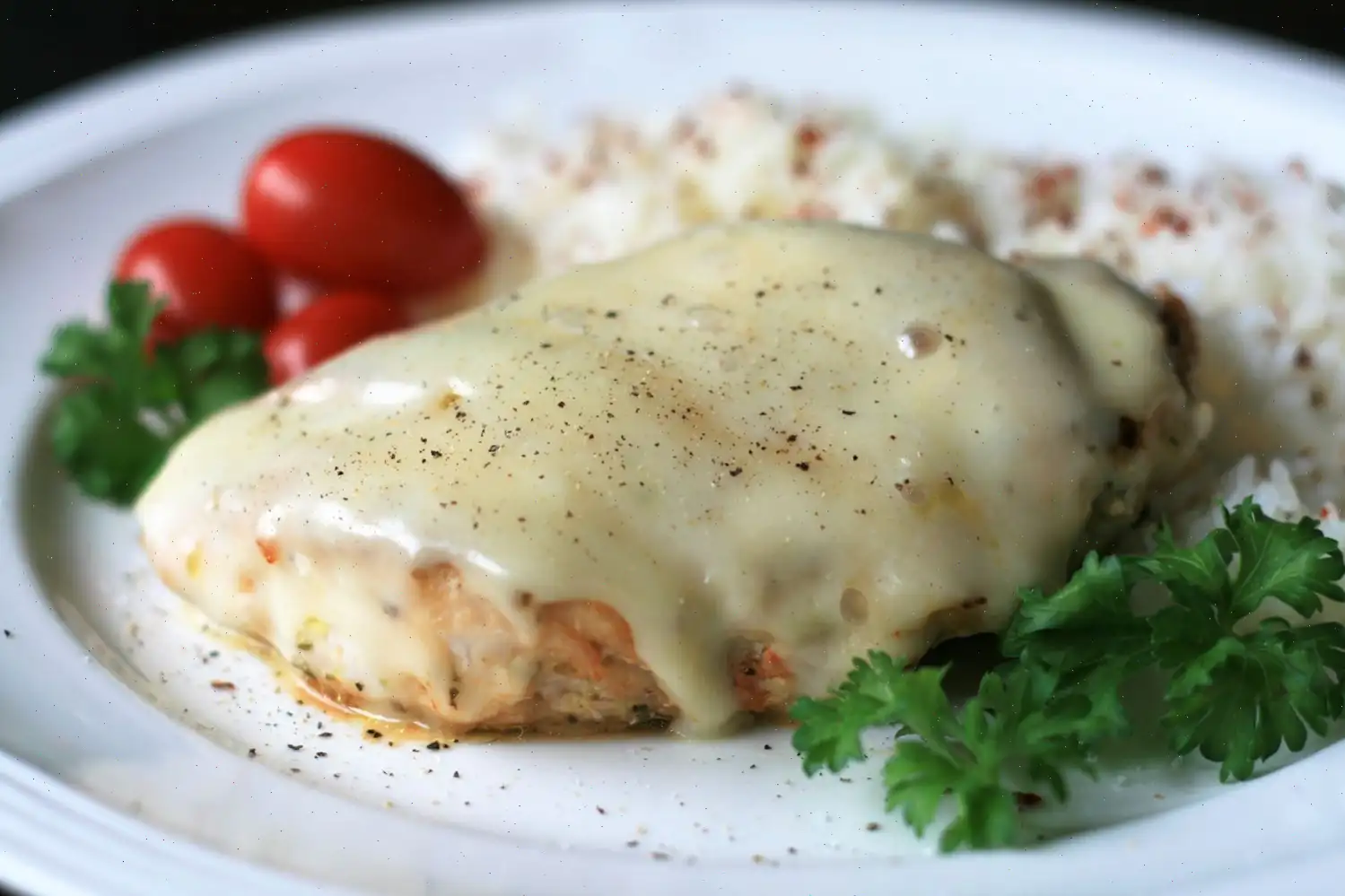 Smoked Mozzarella Skillet Chicken Recipe