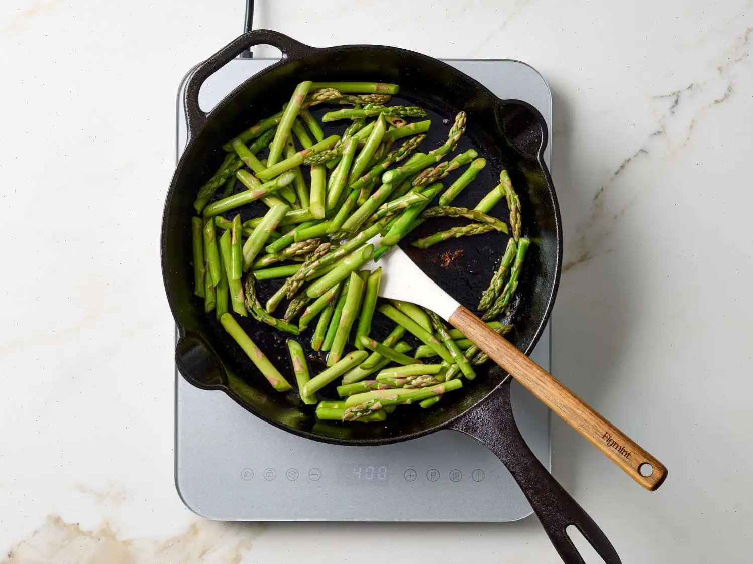 One Pan Lemon Chicken and Asparagus Recipe