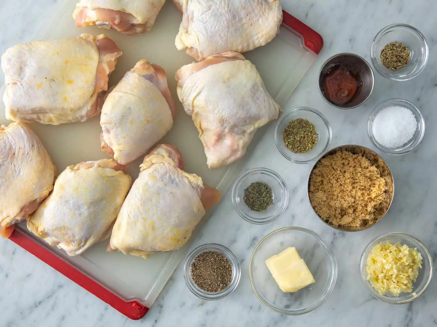 Garlic-Brown Sugar Chicken Thighs Recipe