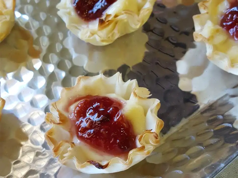 Brie Cups Recipe