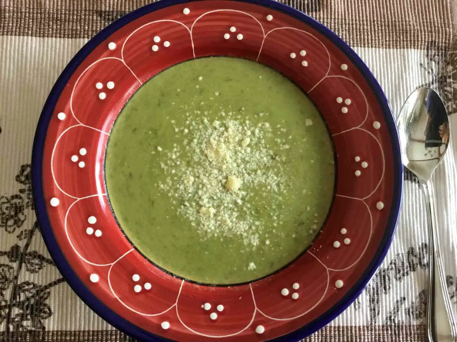 Fresh Asparagus Soup Recipe