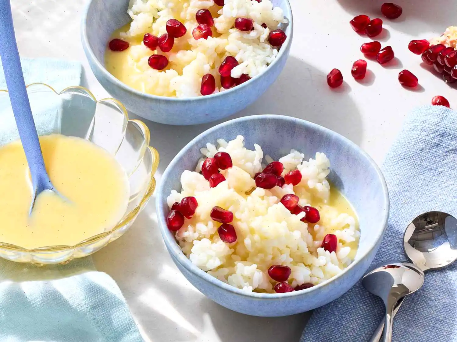 Sticky Rice with Passion Fruit Sauce Recipe