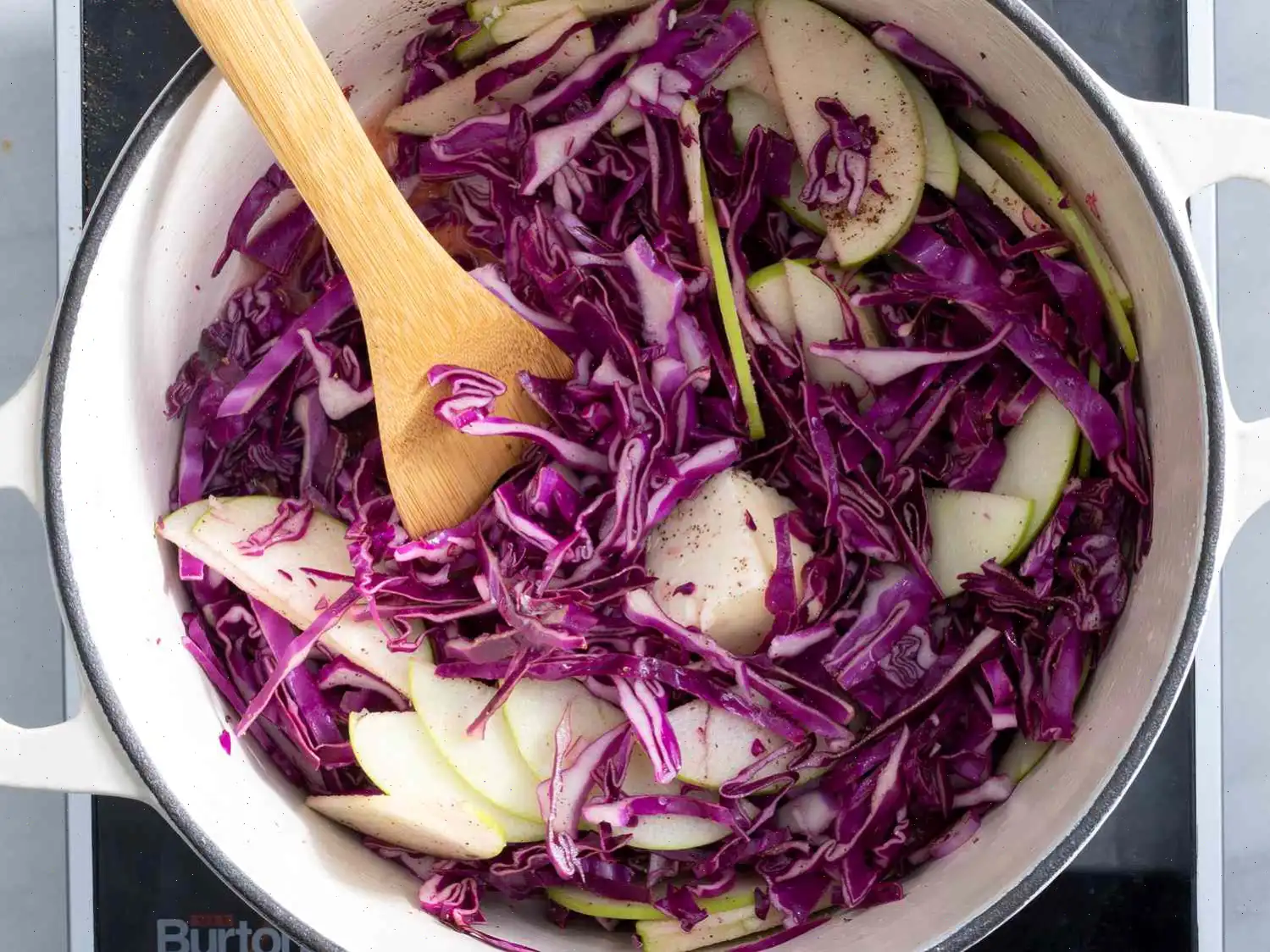 Grandma Jeanette's Amazing German Red Cabbage Recipe