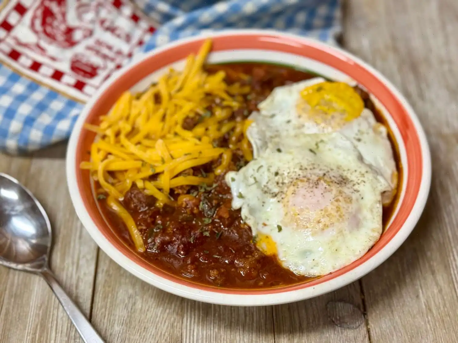 Breakfast Chili and Eggs Recipe