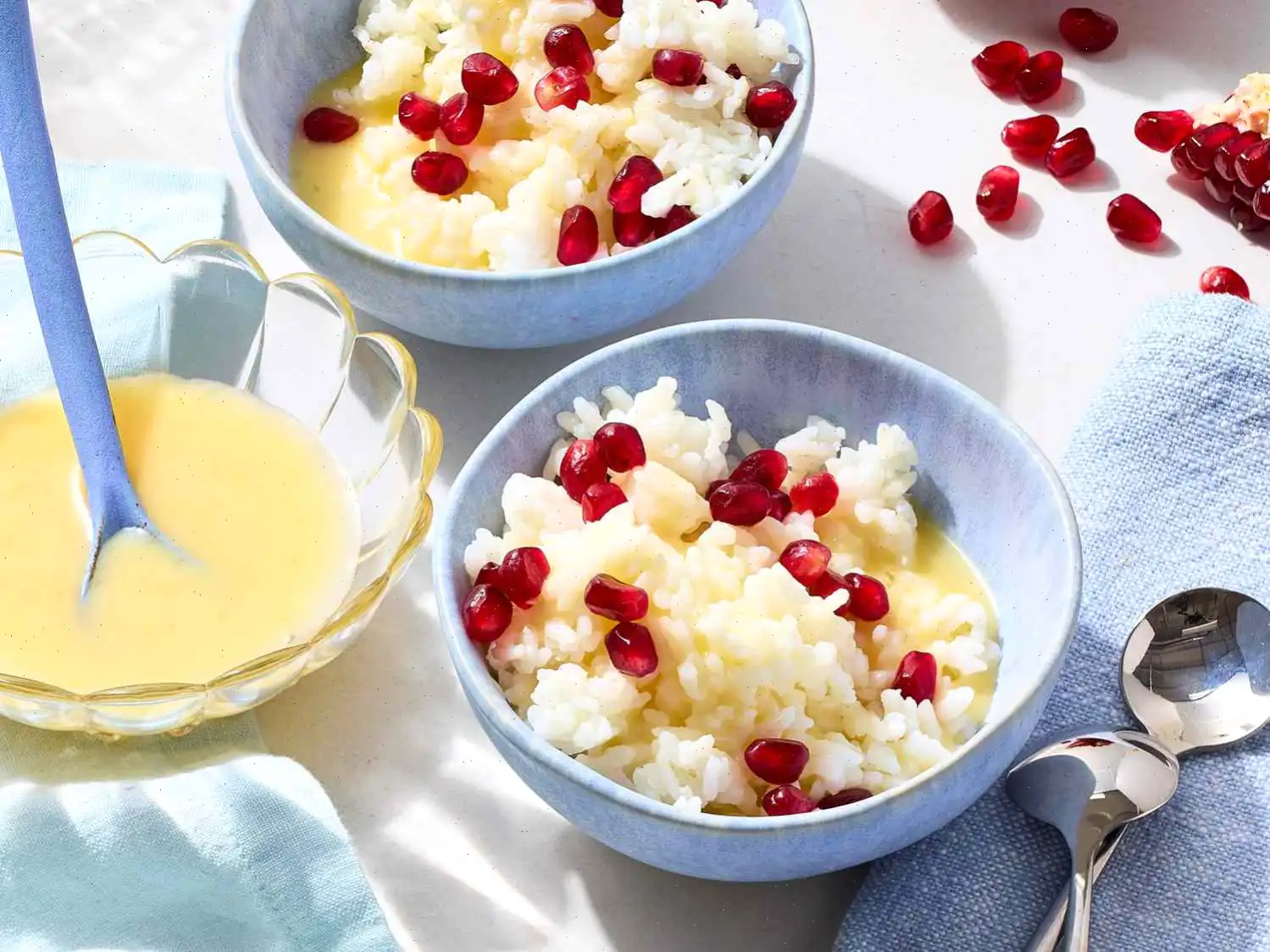 Sticky Rice with Passion Fruit Sauce Recipe