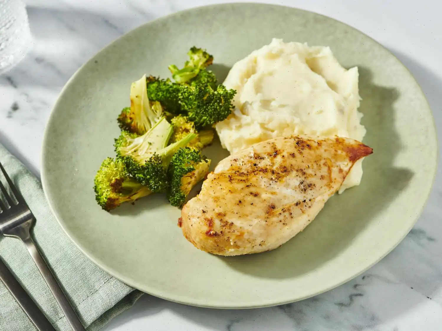 Easy Air Fryer Chicken Breast Recipe