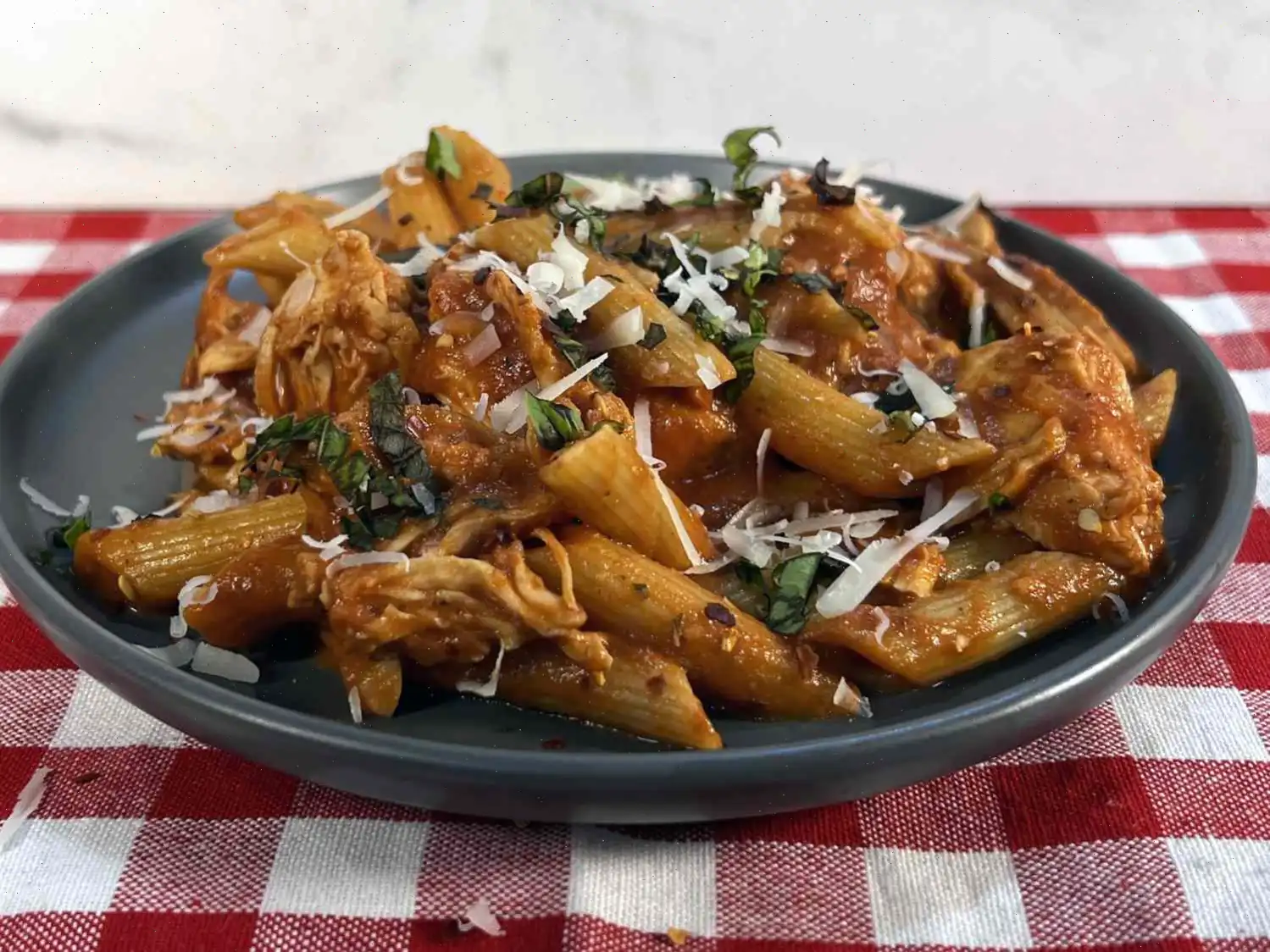 Spicy Chicken Penne alla Vodka Recipe
