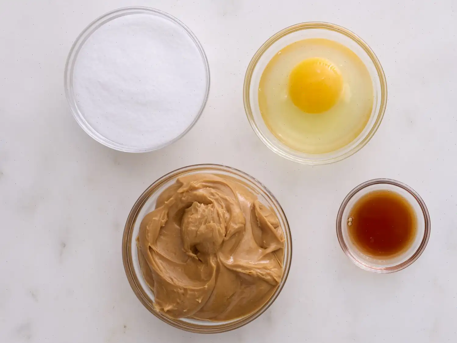 4-Ingredient Keto Peanut Butter Cookies Recipe